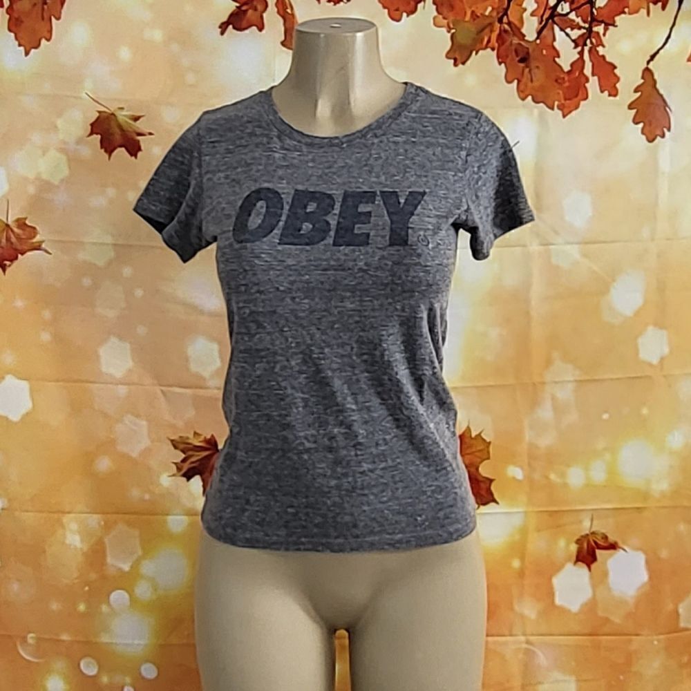 Obey tshirt - Picture 2 of 7